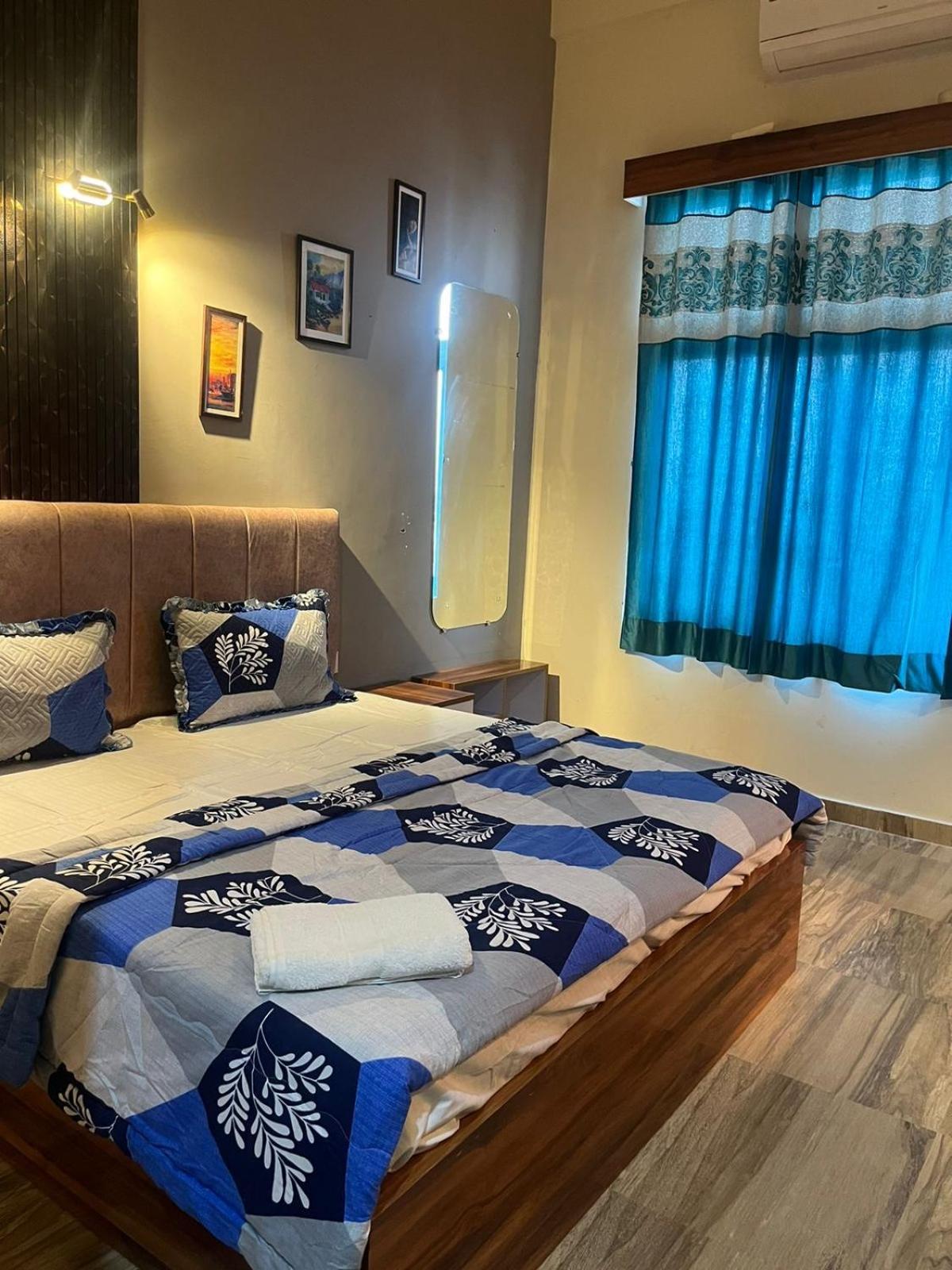 Studio Apartment In 大诺伊达 外观 照片